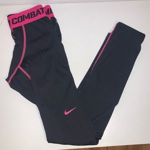 NIKE PRO COMBAT